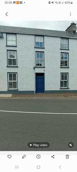 Town Centre Luxury Retreat